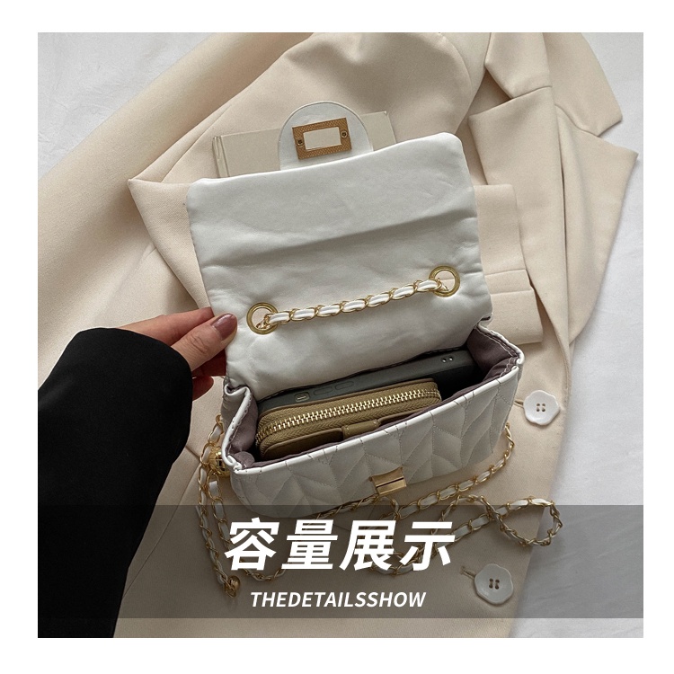 Túi Đeo Chéo Thêu Họa Tiết Hình Thoi Phối Dây Xích Thời Trang Sang Trọng Cho Nữ