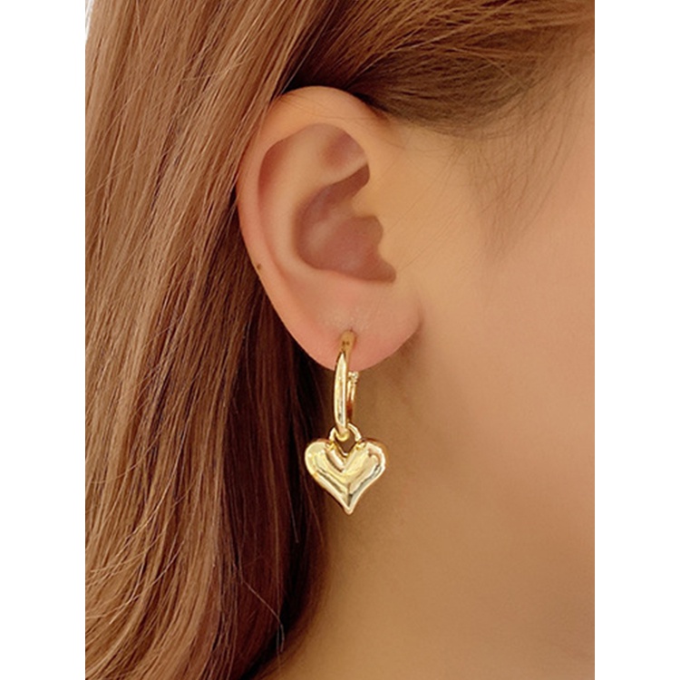 Khuyên Tai Hình Trái Tim Màu Sắc Ngọt Ngào Cho Nữ