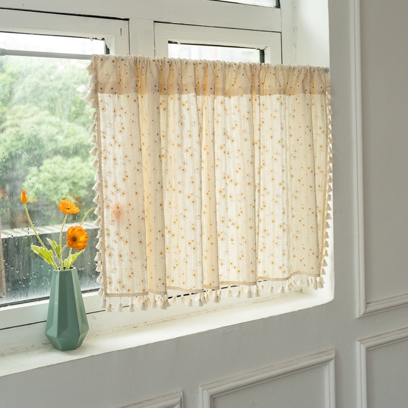 Rèm cửa, rèm che kệ bếp daisy hoa cúc viền tua rua, chống nắng cao cấp, màn vải treo tường trang trí decor phòng ngủ