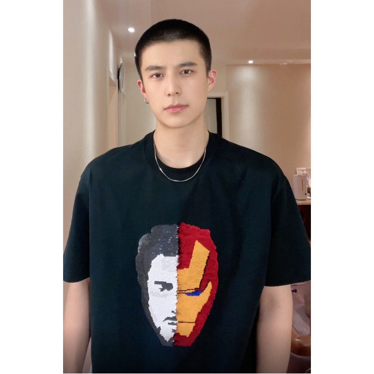 Áo Thun Cotton Đính Kim Sa Thêu Mặt Người Nhện 300g Màu Đen Đỏ