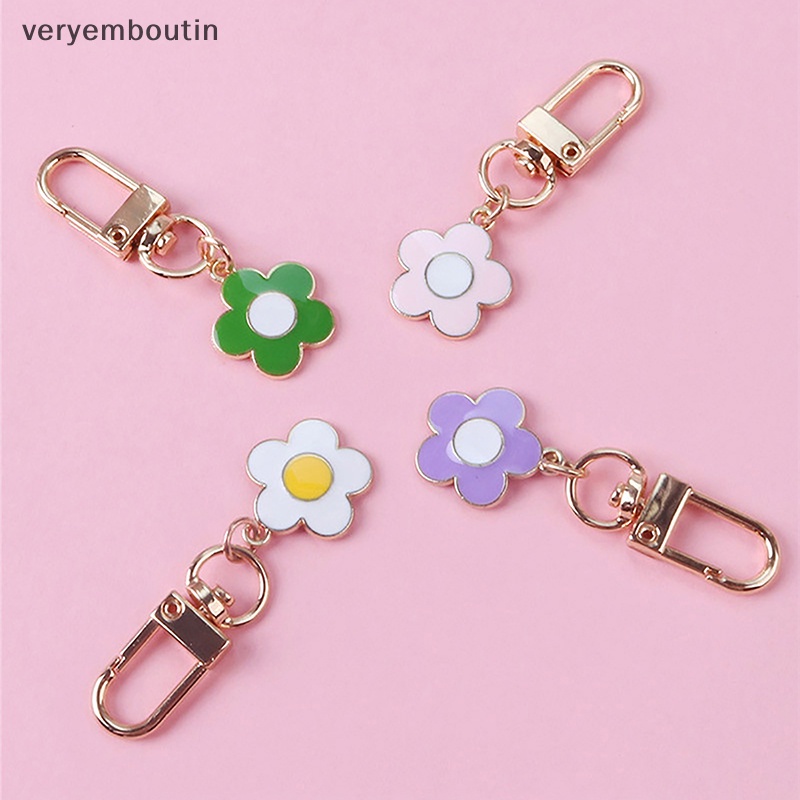 1 Móc Khóa Kim Loại Hình Bông Hoa Nhỏ Dễ Thương