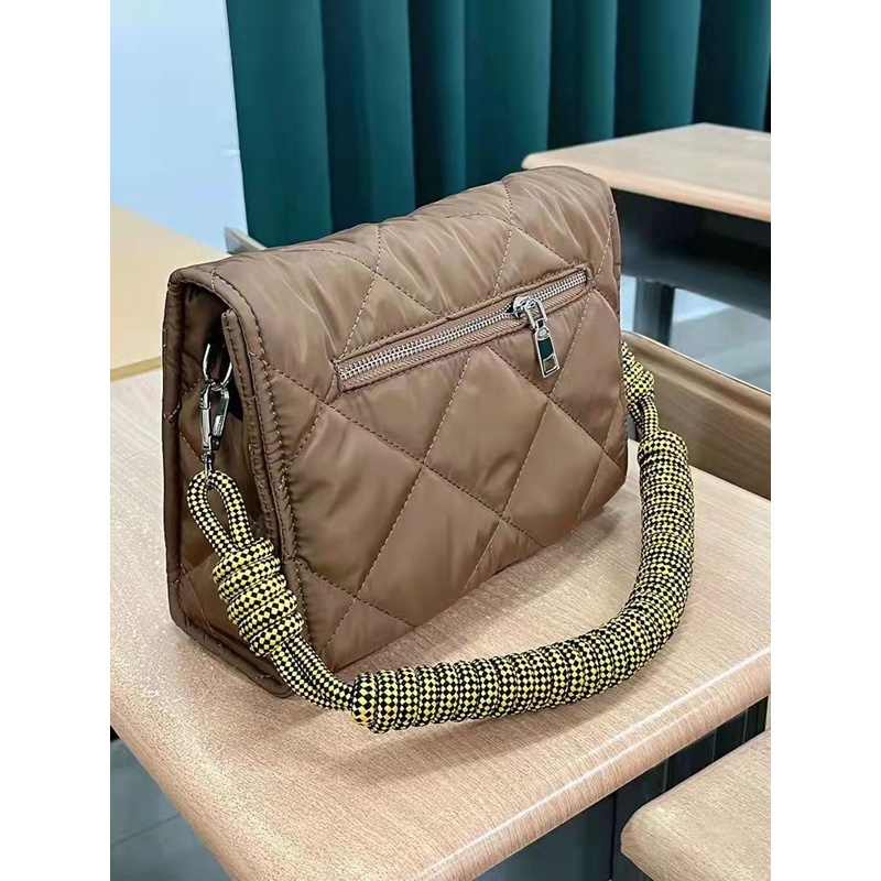 Túi Đeo Vai Hình Vuông Cỡ Nhỏ Bằng Vải Nylon Dệt Tay Phối Dây Đeo Sợi Nilon Đính Kim Cương Thời Trang Âu Mỹ