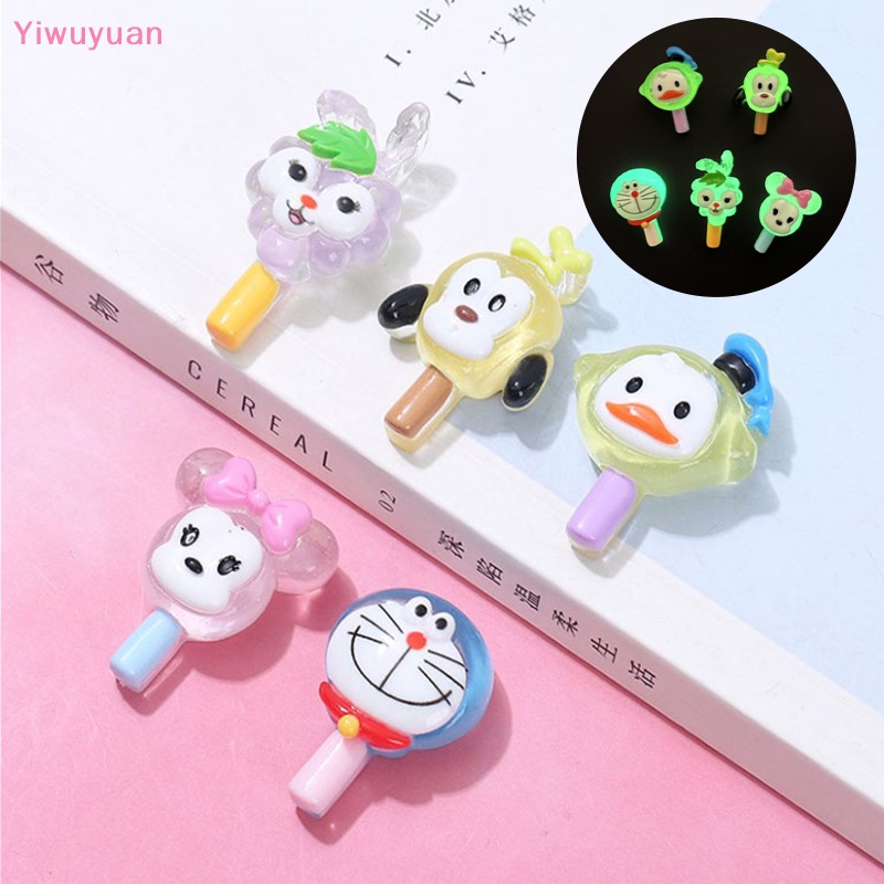 < Yiwuyuan > Bộ 5 Mô Hình Đồ Chơi Bằng Nhựa Phát Sáng Trong Bóng Tối Trang Trí Nghệ Thuật