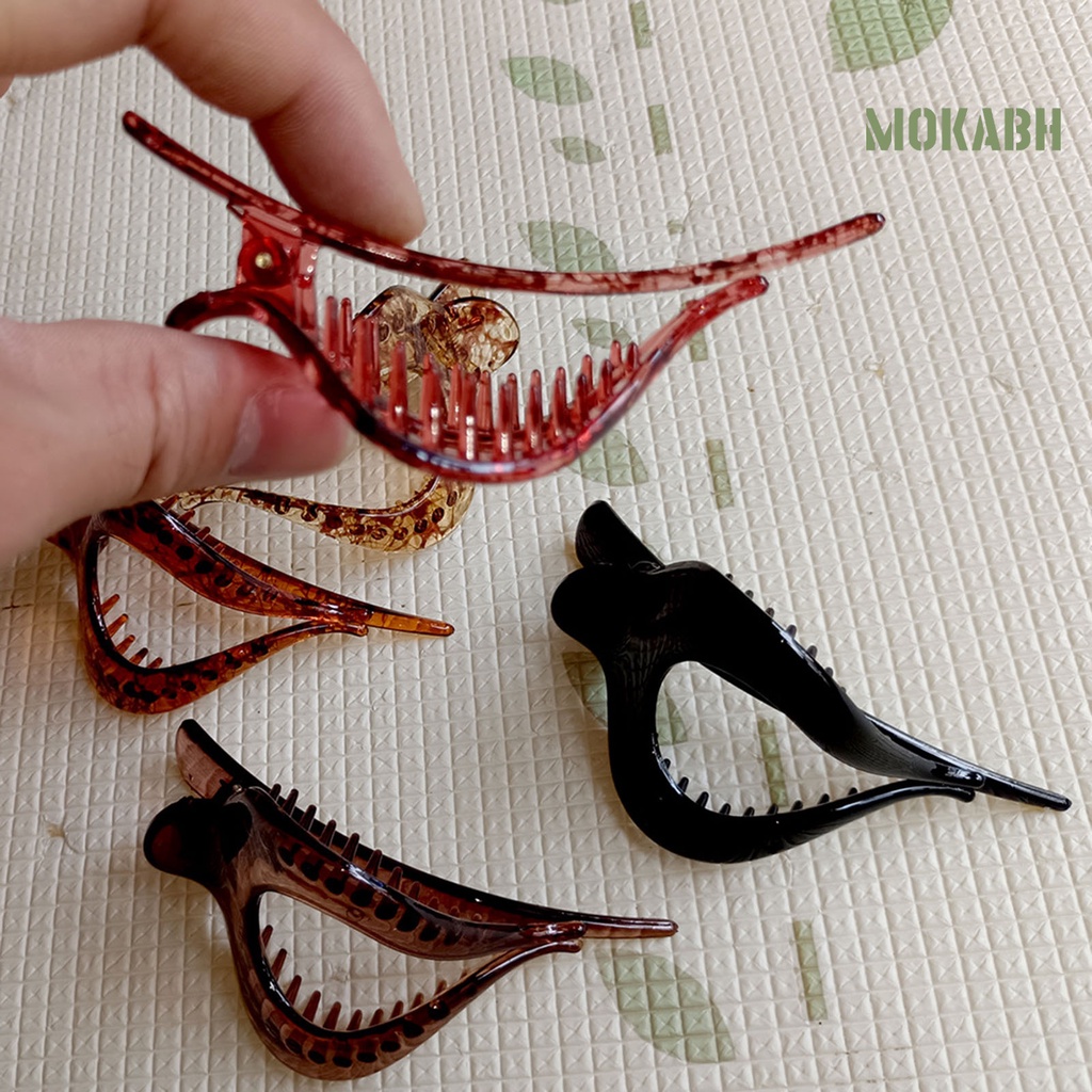 Lược Cài Tóc Họa Tiết Trái Tim Rỗng Chống Trượt