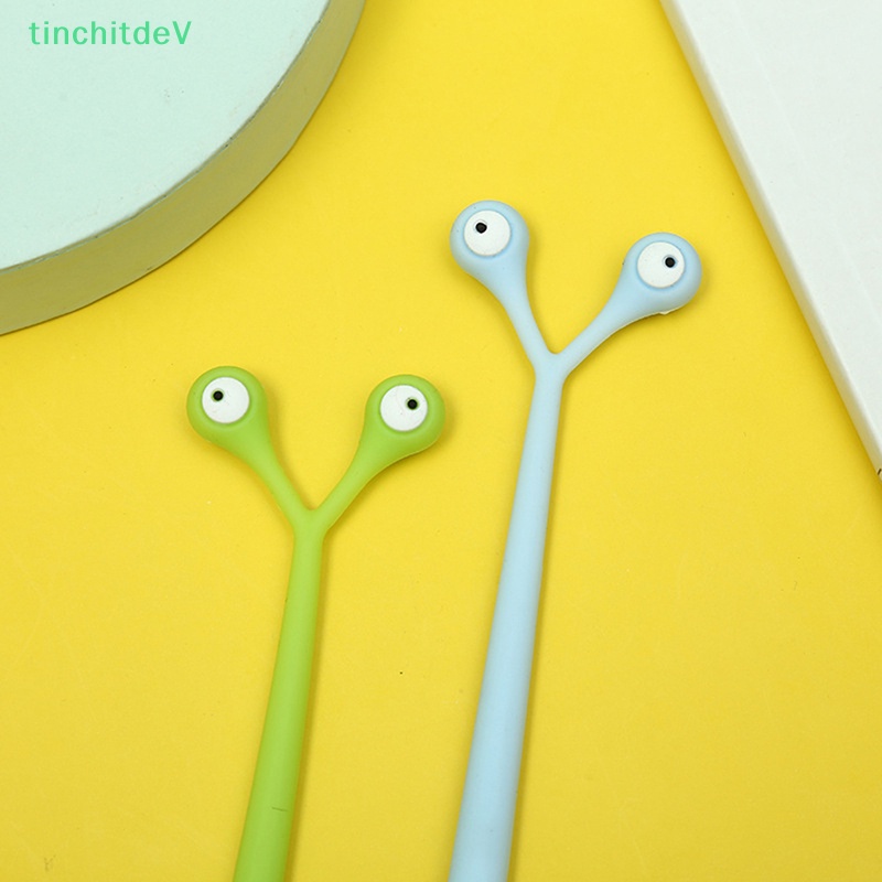 1 Cây Bút Mực Gel Ngòi Bút 0.5mm In Hình Người Ngoài Hành Tinh Dễ Thương Màu Sắc Ngẫu Nhiên