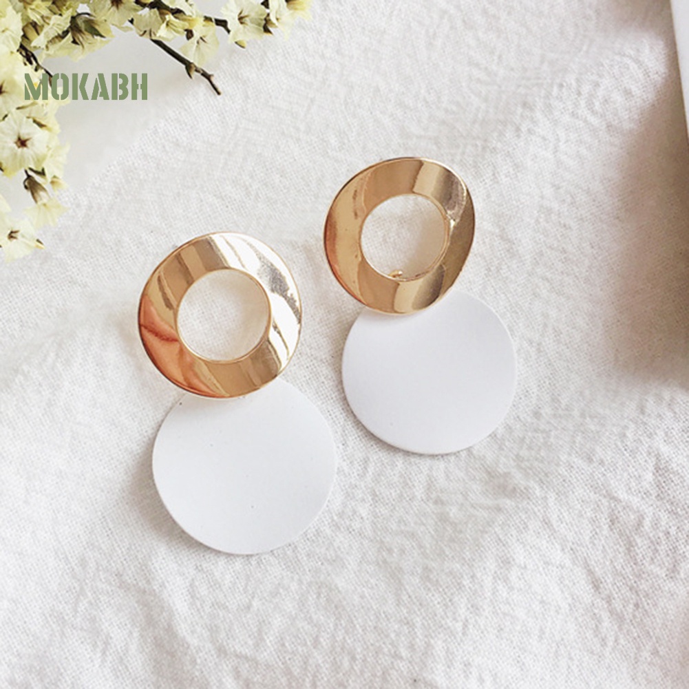 Khuyên Tai Nữ Hình Tròn Thời Trang