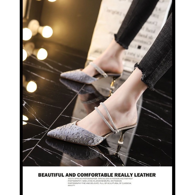 Xăng đan Cao Gót 3-5cm Mũi Nhọn Đính Đá Kim Cương Giả Thời Trang Cho Nữ