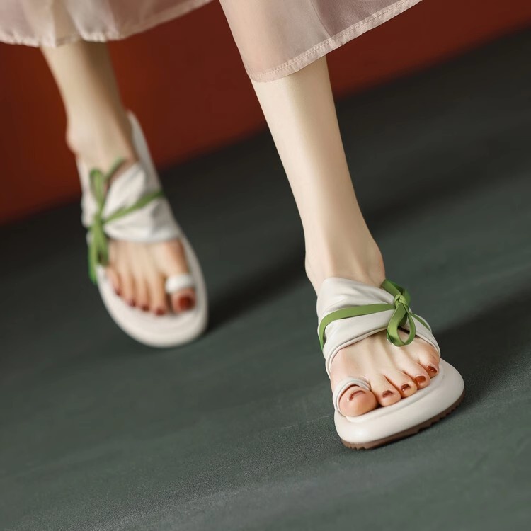 Duoya Tóc Thẳng ~ [Hàng Có Sẵn] Dép Xỏ Ngón Đế Phẳng Dày Đính Nơ Thời Trang Đi Biển Mùa Hè Cho Nữ Miễn Phí Vận Chuyển