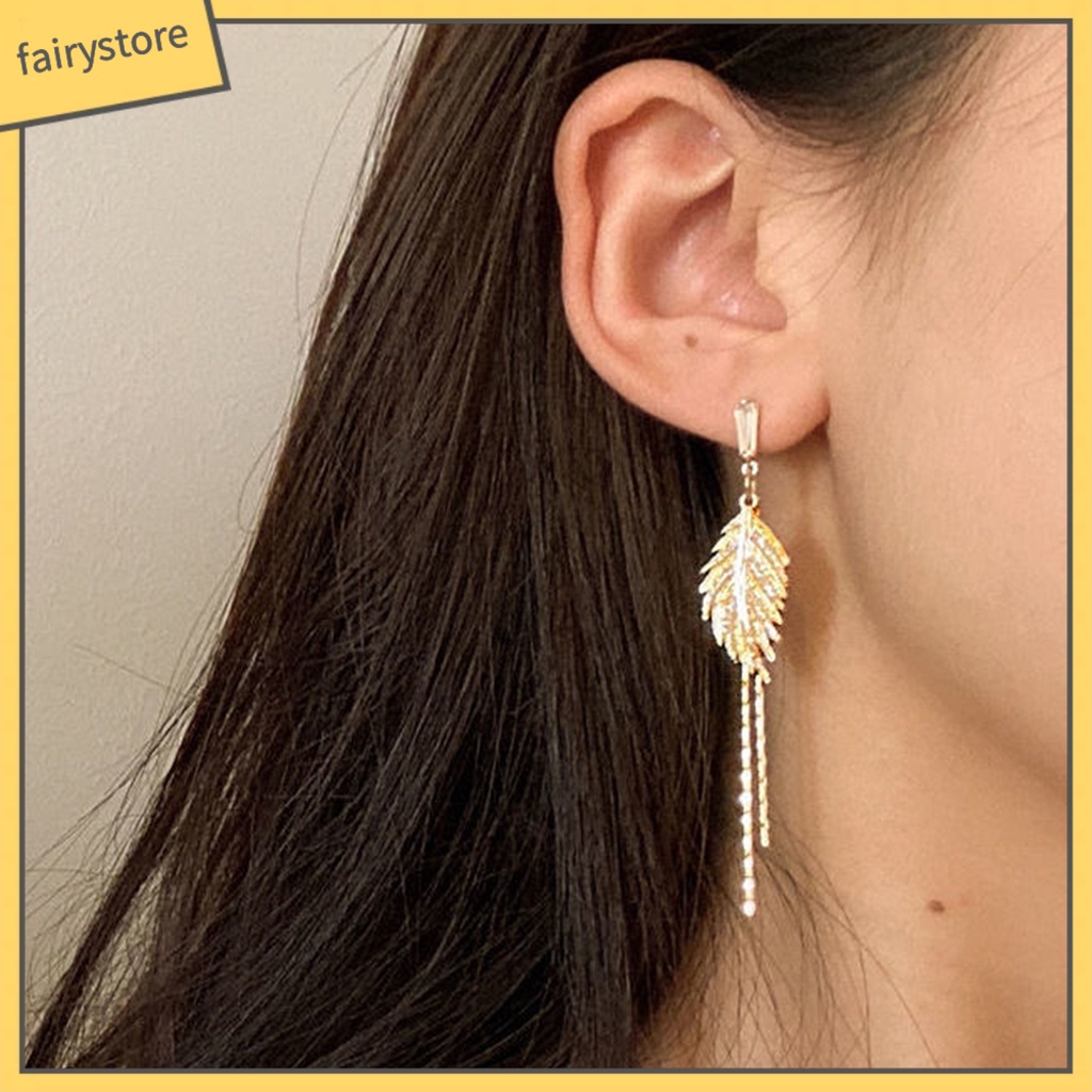 1 Đôi Bông Tai Hình Chiếc Lá Đính Đá Lấp Lánh Dành Cho Nữ