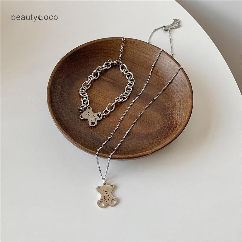 Beautycoco🍊Vòng Tay Thép Titan Màu Bạc Hình Gấu Dễ Thương Thời Trang Cho Nữ