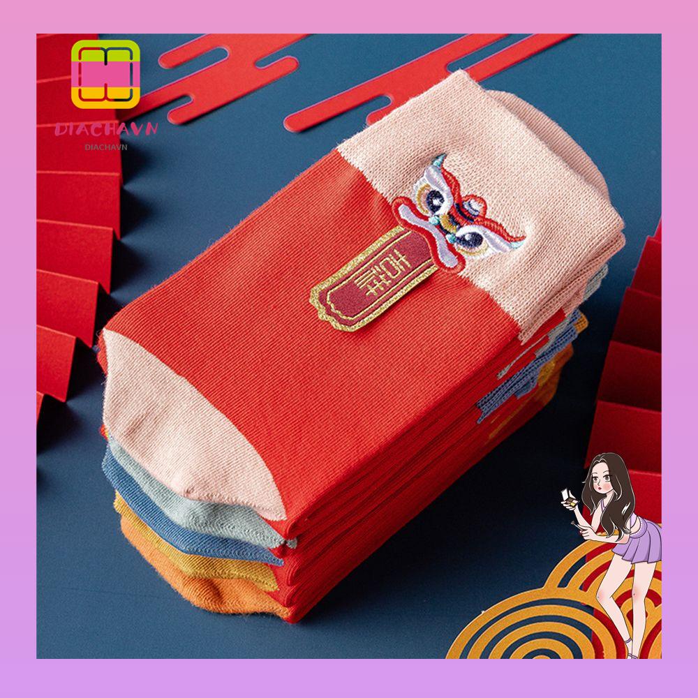 Vớ Ống Màu Đỏ Hình Chú Hổ Múa Thời Trang Thu Đông Cho Nữ