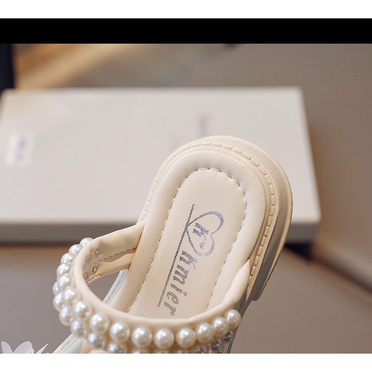 Dép Sandal Đính Hoa Ngọc Trai Thời Trang Mùa Hè 2023 Cho Bé Gái