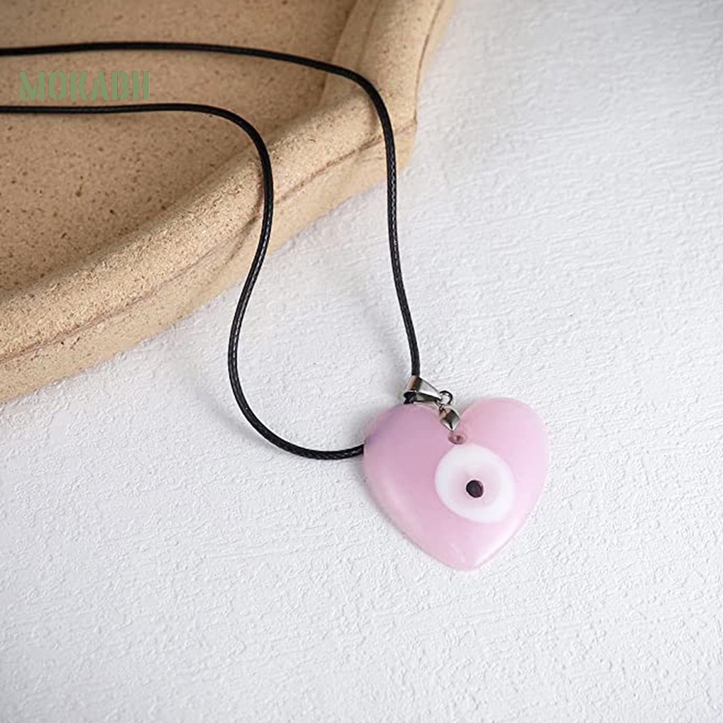 Vòng cổ Giả Da Với Mặt Hình Tròn Họa Tiết Trái Tim Có Thể Điều Chỉnh Cho Nam Nữ