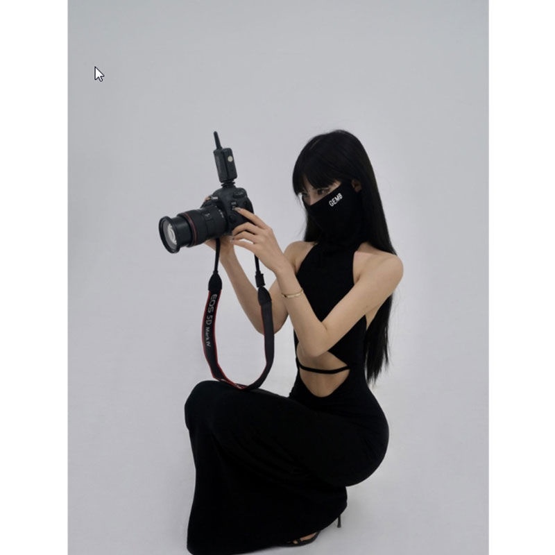 Váy Dài Ôm Eo Hở Rốn Màu Đen Trơn Mỏng Vừa Vặn Có Sẵn]