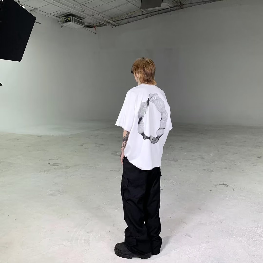 Áo Thun Đen Tay Ngắn Dáng Rộng In Họa Tiết Hình Học Phong Cách Đường Phố Mỹ Dành Cho Cặp Đôi