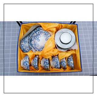Bộ Bát Đĩa Hoa Tímkiểu dáng độc lạ;họa tiết tinh tế;làm quà tặng cực kỳ sang trọng .