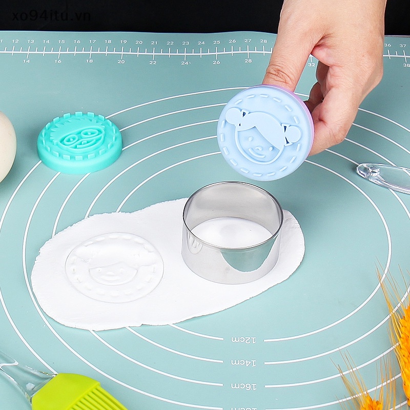 Bộ 6 Khuôn Cắt Bánh Quy Bằng Nhựa Họa Tiết Hoạt Hình 3D