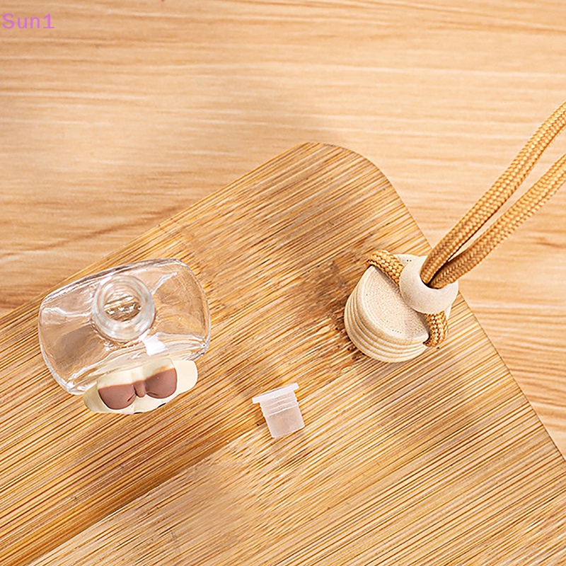 Bình Đựng Nước Hoa Rỗng Có Thể Bơm Đầy Lại Kèm Dây Buộc Cho Xe Hơi Sun1 >