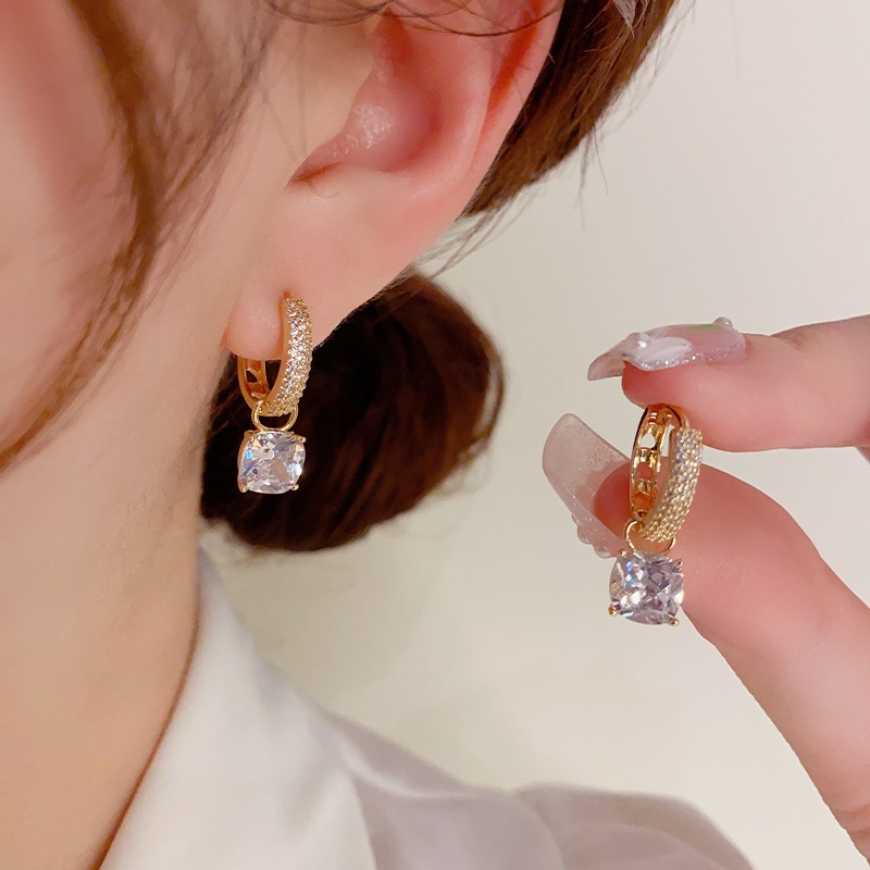 Khuyên Tai Hình Vuông Đính Đá Zircon Phong Cách Hàn Quốc Sang Trọng