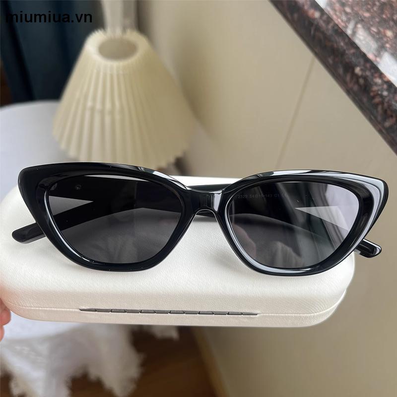 Miumiua🕶Kính Mát Gọng Nhỏ Mắt Mèo Phong Cách Mắt Mèo Đa Năng Chất Lượng Cao Cho Nam Và Nữ