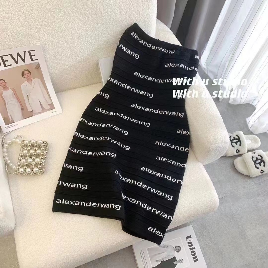 Hot Đầm Ôm Dáng Vừa Vặn Có Khóa Kéo In LOGO Jacquard Và Chữ Cái Nhìn Ra Đường Phố Fried Nguyên Chất Quyến Rũ Cho