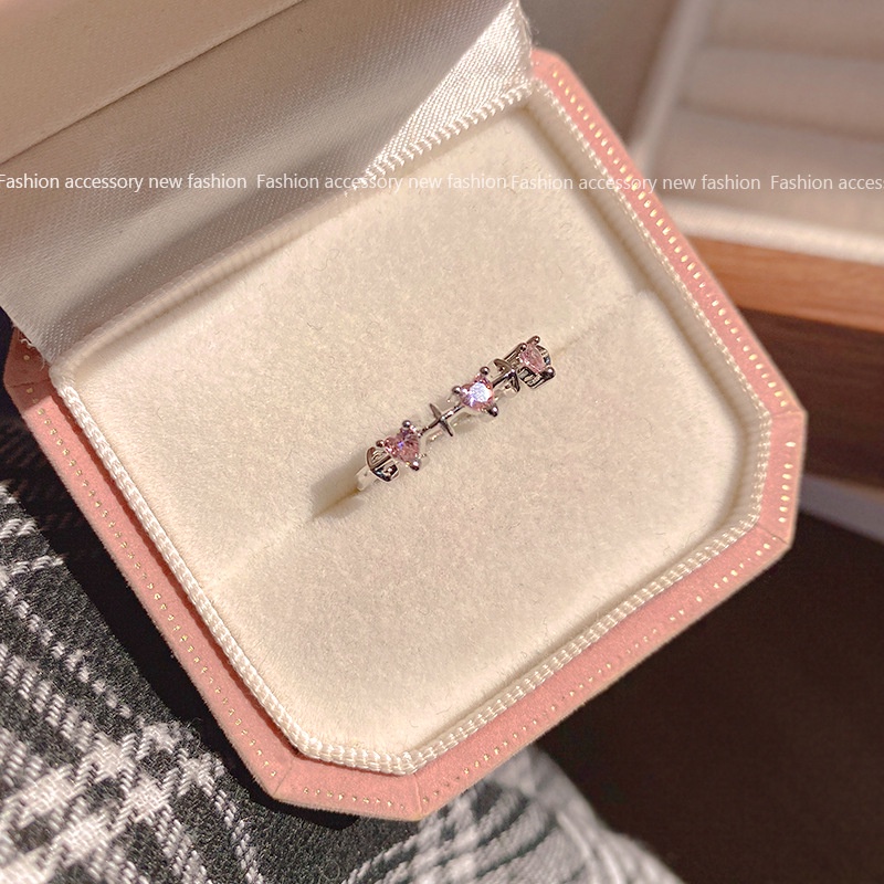 Nhẫn Hình Trái Tim Đính Kim Cương Nhân Tạo Màu Hồng Thời Trang Cho Nữ