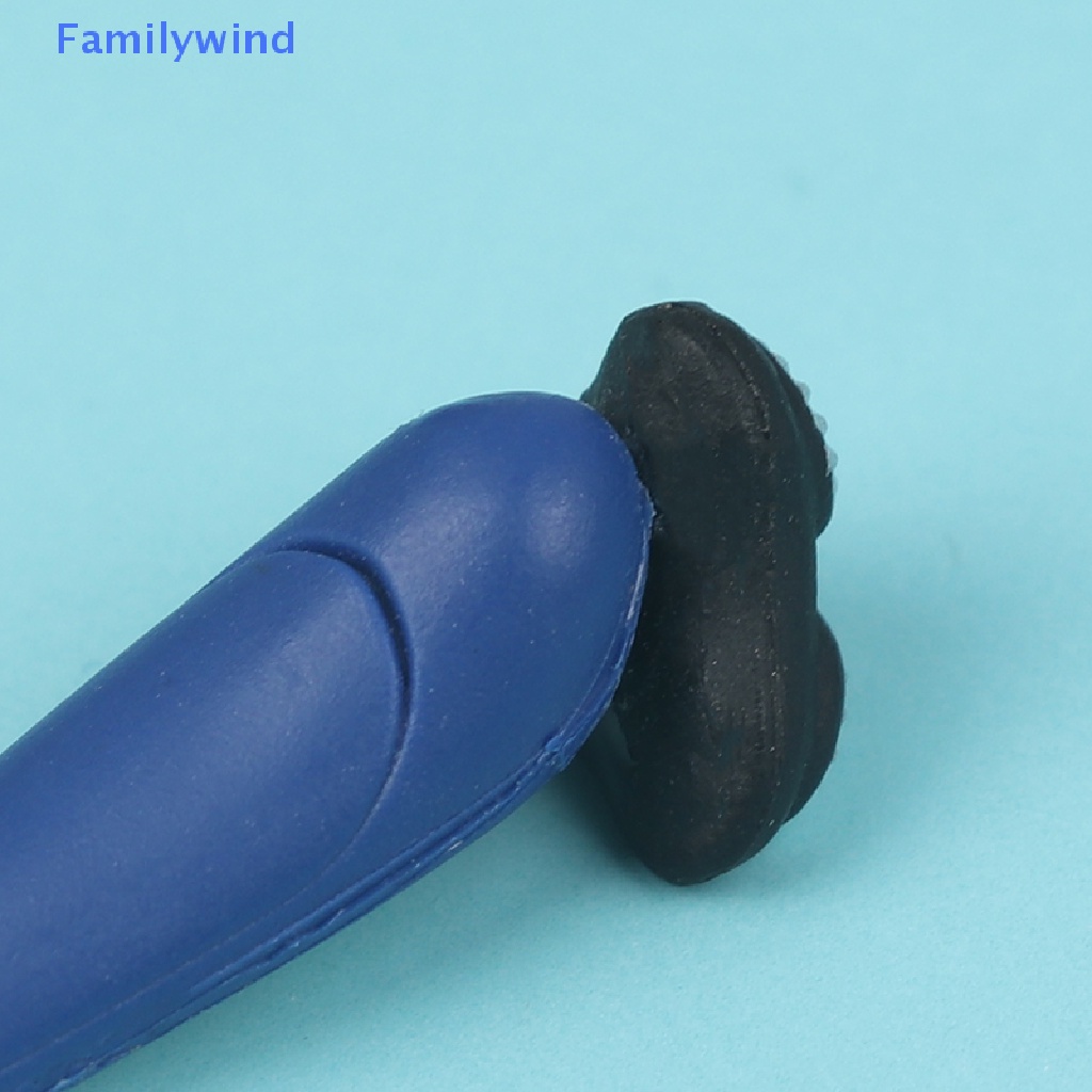 Mô Hình Dao Cạo Bằng Kim Loại Trang Trí Nhà Búp Bê Tỉ Lệ 1: 12