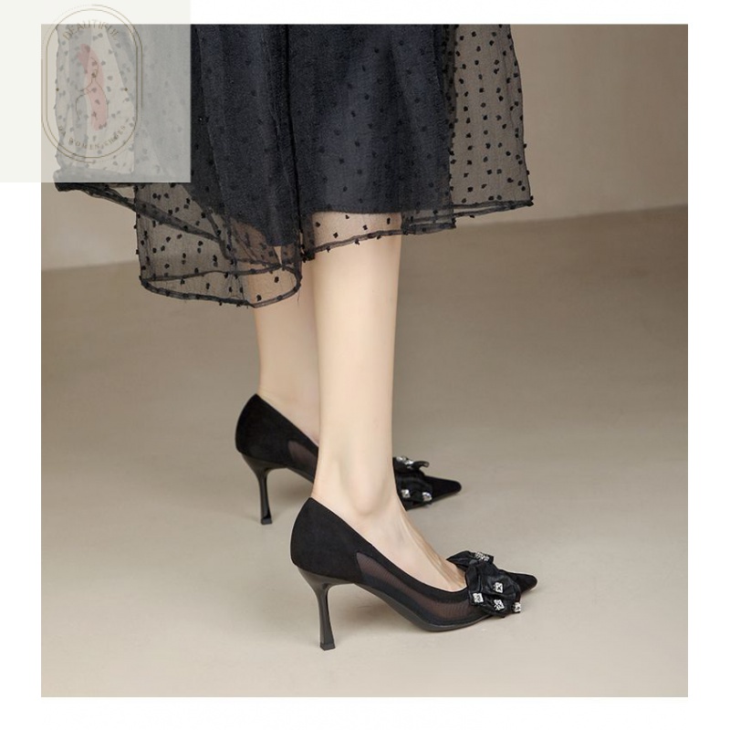 Giày Cao Gót Da Lộn Mũi Nhọn Đính Đá Phối Nơ Lưới Dễ Thương Cho Nữ
