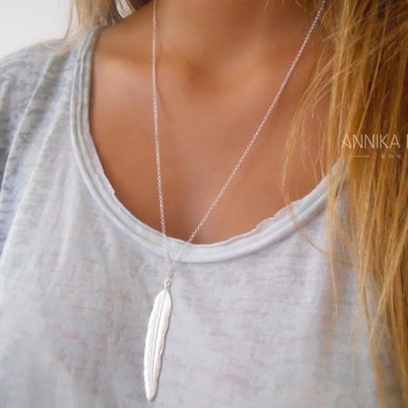 European and American Style Jewelry Necklace Girls New Bohemian Style Simple Alloy Feather Pendant N