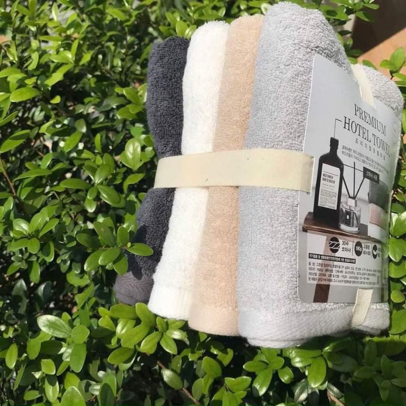Sét 4 khăn tắm xuất dư, kt 40*80. Sợi cotton mềm mịn, thấm nước
