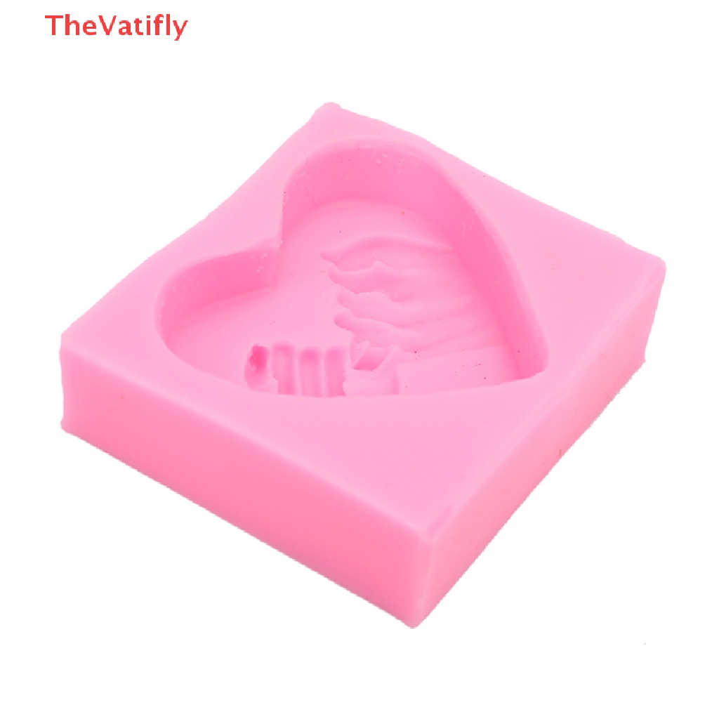 Khuôn Silicone Tạo Hình Trái Tim 3D Làm Bánh Kẹo / Xà Phòng DIY