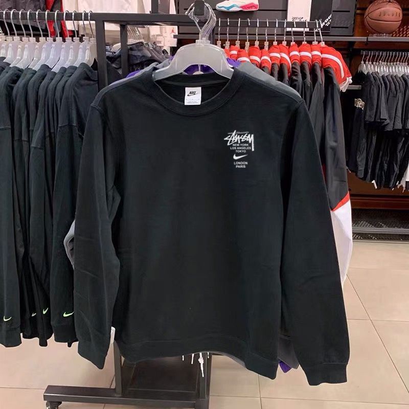 Áo Sweater Cotton Cổ Tròn Dáng Rộng In Chữ Stuxi Co-Branded 2023 Phong Cách Thu Đông Mới Cho Cặp Đôi