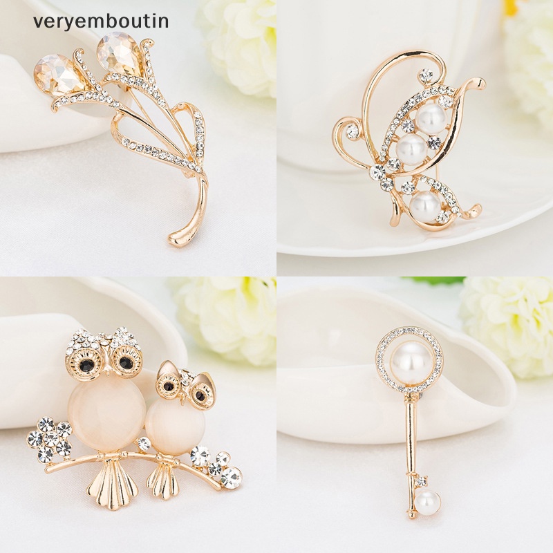 Ghim Cài Áo Hình Hoa Đính Ngọc Trai Nhân Tạo Thời Trang Cho Nữ