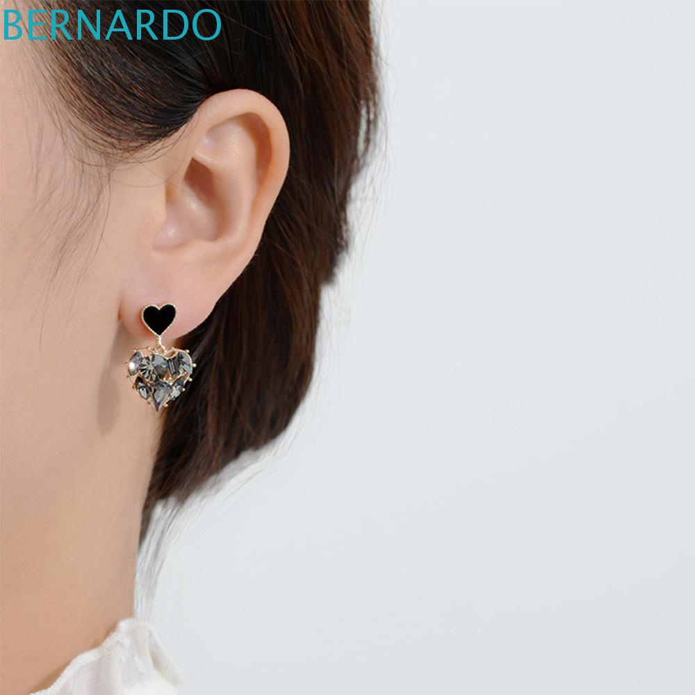 Đôi Khuyên Tai HìNh TráI Tim Nhỏ ThờI Trang Cho Nữ