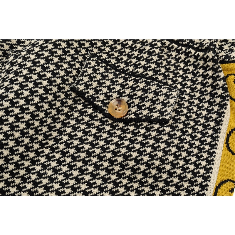 Phụ Kiện Chuyên Dụng Dành Cho Xe Hơi (G) / U. U...* C &amp; Xu Hướng Mới Quần Short Dệt Kim jacquard Thủ Công Thoải Mái Thời Trang Cho Nam Và Nữ Cùng Phong Cách