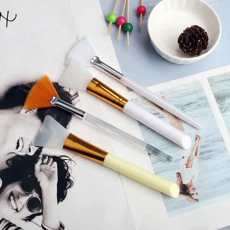 Cọ Đắp Mặt Nạ Đầu Phẳng Mềm Mại Tiện Dụng