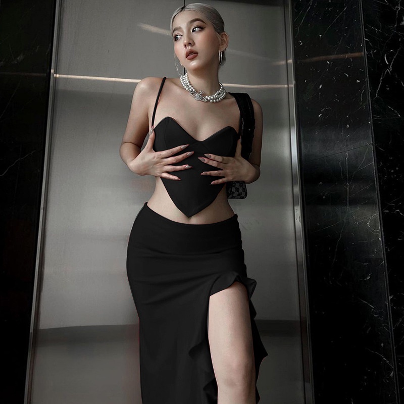 Bộ Áo Hai Dây Ôm Dáng Phối Chân Váy Xẻ Tà Gợi Cảm Phong Cách Âu Mỹ Mới