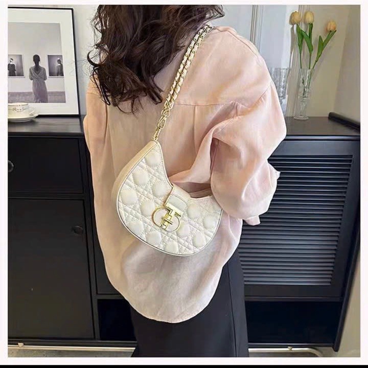 Túi kẹp nách dáng bầu, túi xách nữ đeo vai thời trang sang chảnh