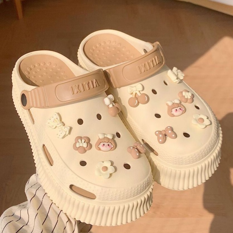 Dép Đi Trong Nhà Đế Dày Chống Trượt Họa Tiết Bánh Mì Dễ Thương