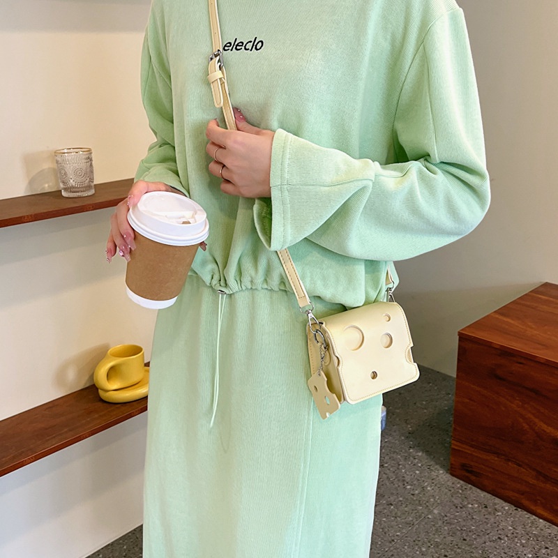 Túi đeo chéo nữ đi học Túi Đựng Tai Nghe mini Thời Trang túi xách Thu 2023