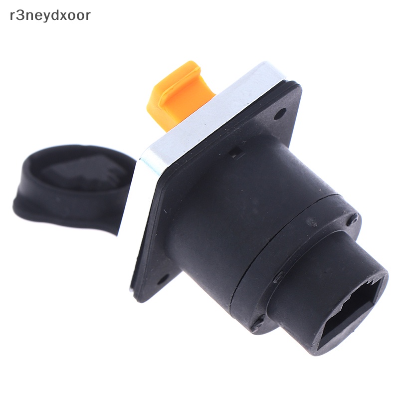 Đầu nối chống nước RJ45 Ổ cắm gắn bảng điều khiển nữ Ethernet IP65 thẳng