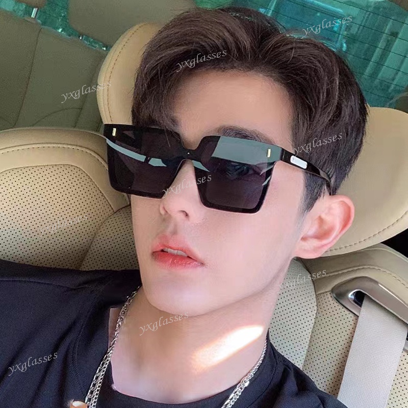 Kính Mát Chống Tia UV Gọng Vuông Lớn Thời Trang Cho Nam Và Nữ