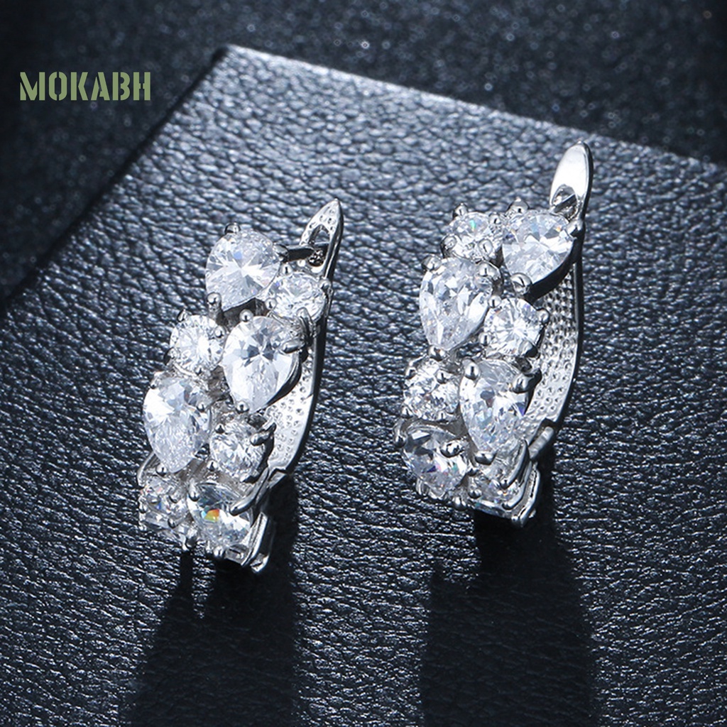 1 Đôi Bông Tai Kẹp Đính Đá Nhiều Màu Phong Cách Âu Mỹ Thanh Lịch Dành Cho Nữ Mặc Hàng Ngày