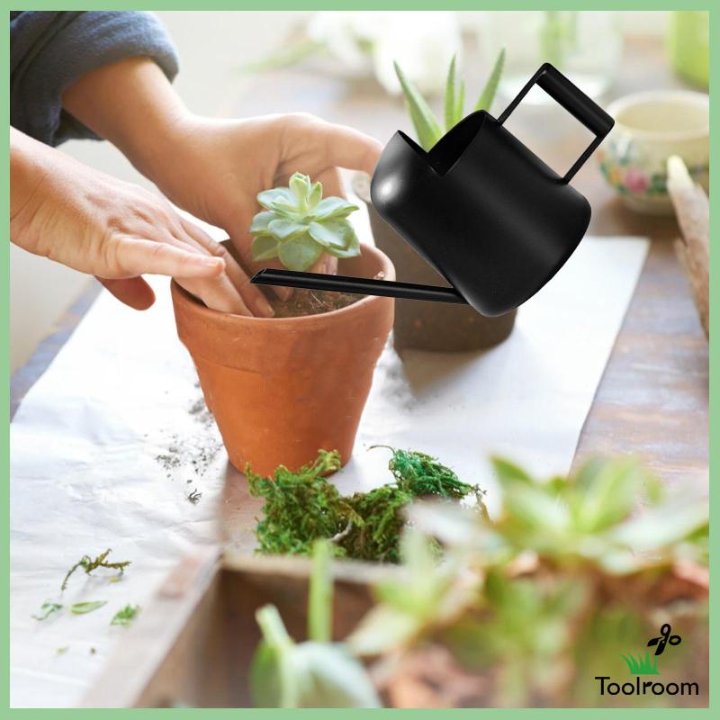 Bình Tưới Cây Bằng Thép Không Gỉ Có Vòi Dài Tiện Dụng