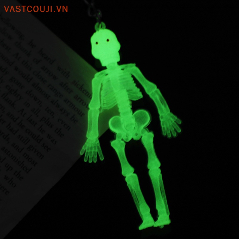 Móc Khóa Hình Đầu Lâu Phát Quang Phong Cách Gothic Thời Trang