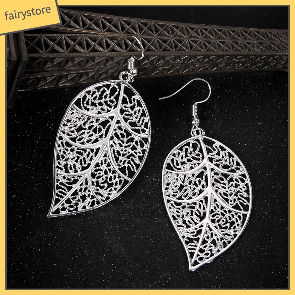 Bông Tai Hình Chiếc Lá Thời Trang Dành Cho Nữ