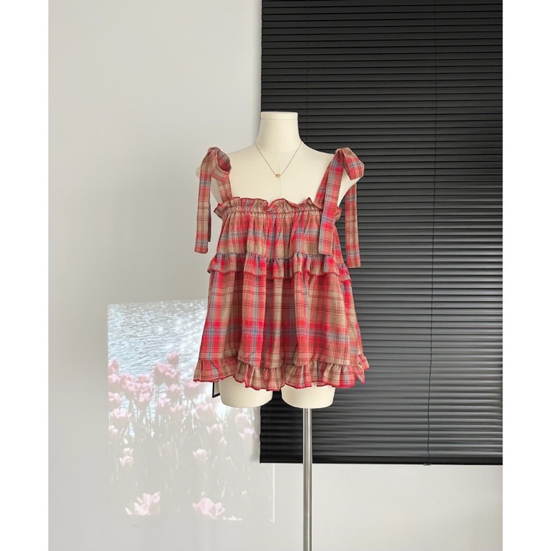 Áo babydoll hai dây kẻ caro đỏ buộc vai thắt nơ