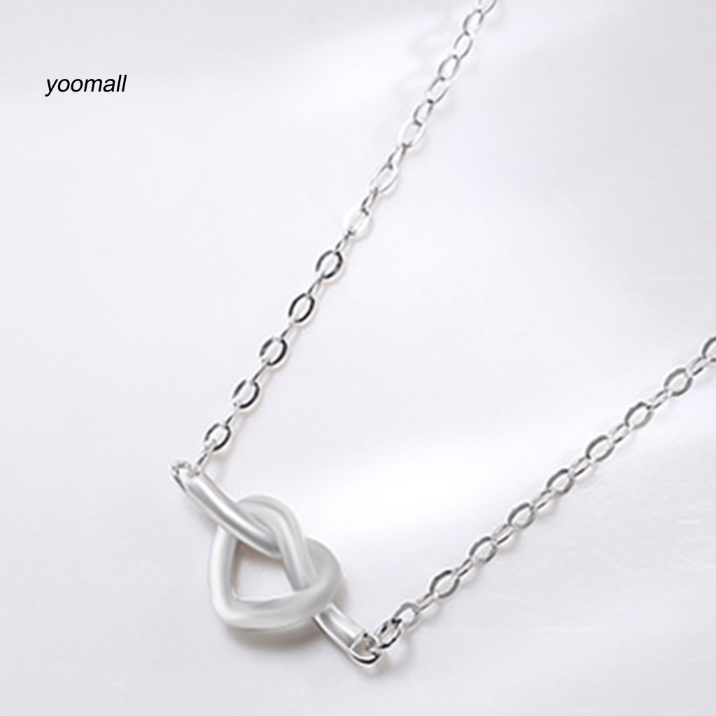 Vòng cổ Choker Mặt Trái Tim Thắt Nút Đơn Giản Sáng Tạo