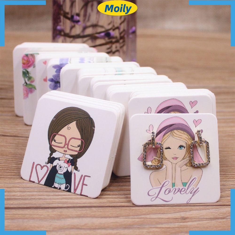 Set 100 Tấm Giấy Kraft 5cm * 5cm Họa Tiết Cô Gái Hoạt Hình Trang Trí Bông Tai