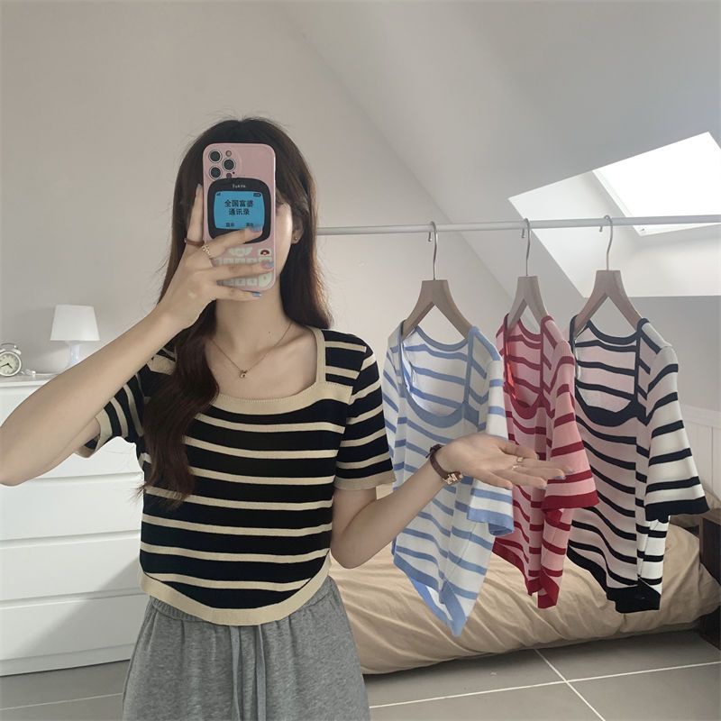 Áo Thun Ngắn Tay Cổ Vuông Họa Tiết Kẻ Sọc Màu Sắc Thời Trang Mùa Hè Xinh Xắn Cho Nữ